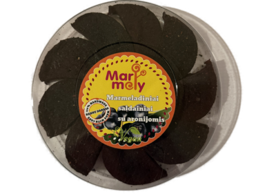 Aronijų uogų marmeladinės puselės 6 Marmeladiniai saldainiai su aronijomis dezute 1