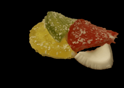 Marmeladinės puselės su kokoso drožlėmis 3 Saldainiai su kokoso drozlemis